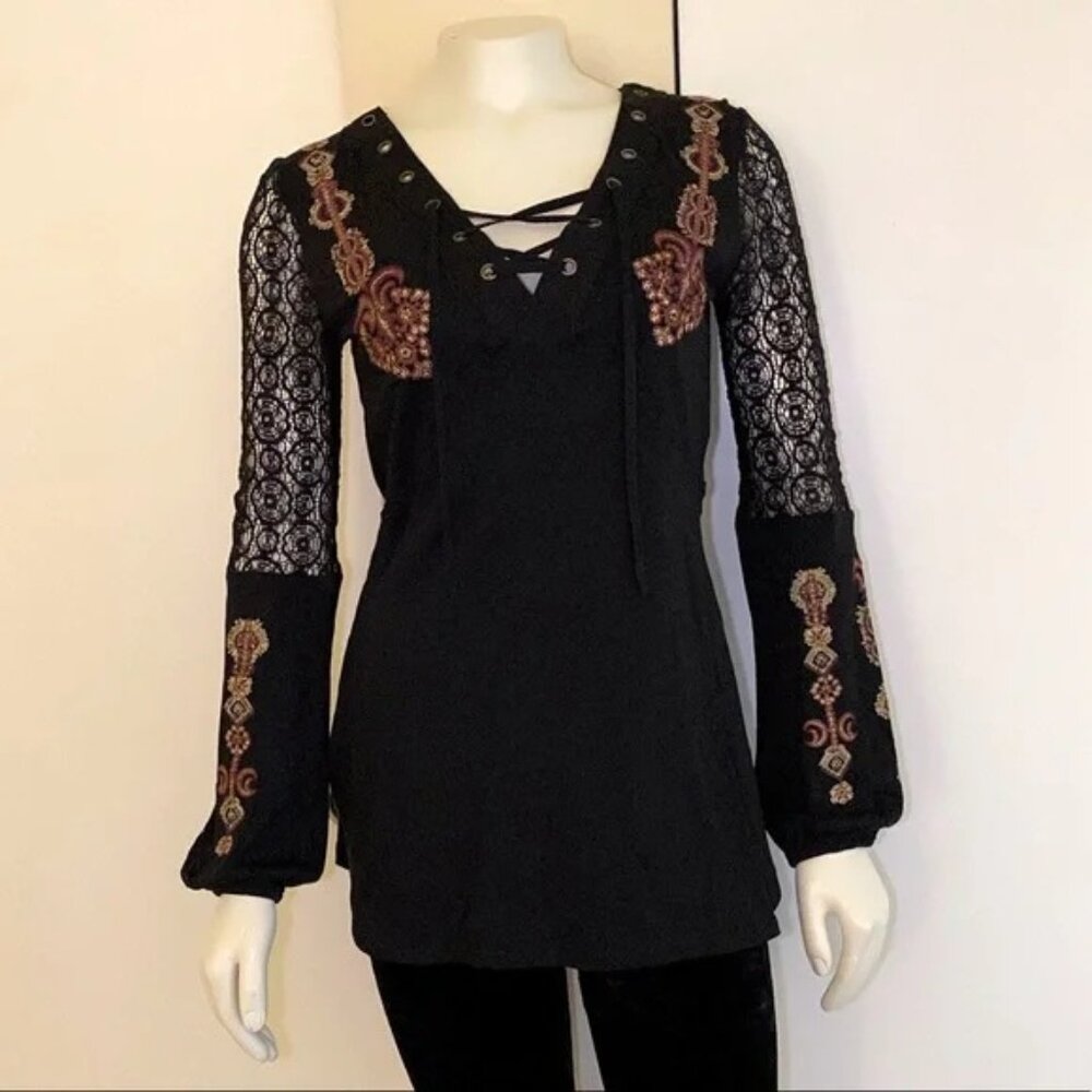 Boho V-Neck Blouse with grommet neck line, lace sleeves, and embroidery